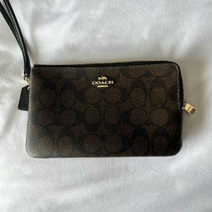 Coach double zip wristlet